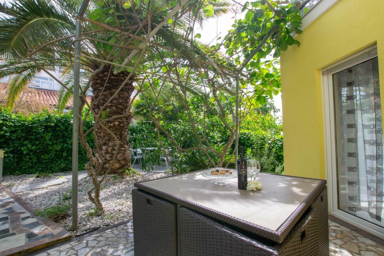 Jela Apartment 7 Пула Екстер'єр фото